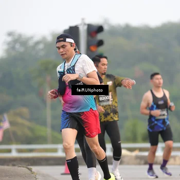 Runner Photo 6436302