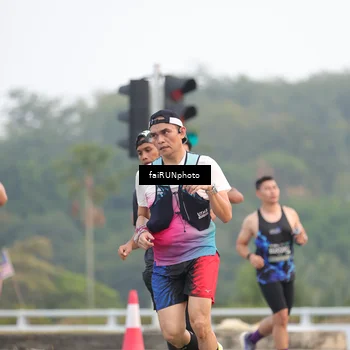 Runner Photo 6436303