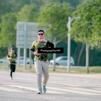 Runner Photo 6436312