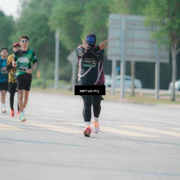 Runner Photo 6436319