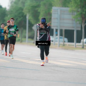 Runner Photo 6436332