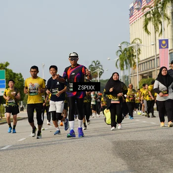 Runner Photo 6436341