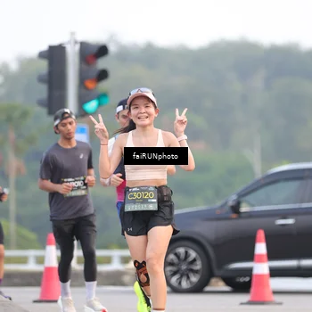 Runner Photo 6436350