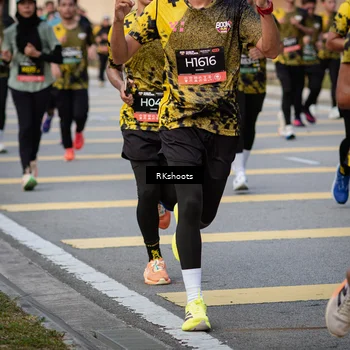Runner Photo 6436370