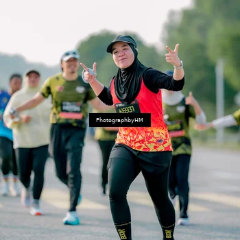 Runner Photo 6436381