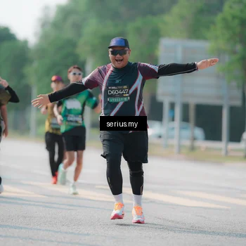 Runner Photo 6436382