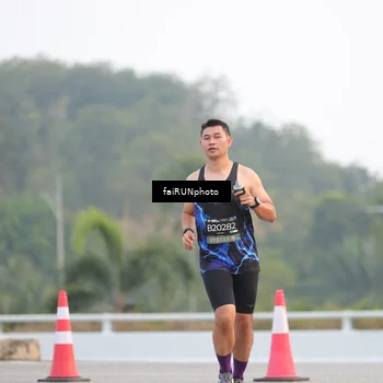 Runner Photo 6436389