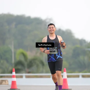 Runner Photo 6436422