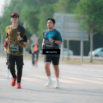 Runner Photo 6436481