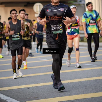 Runner Photo 6436497