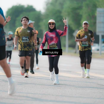 Runner Photo 6436529