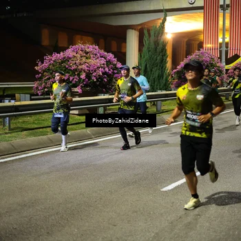 Runner Photo 6436543