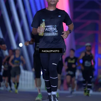 Runner Photo 6436545