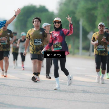 Runner Photo 6436555