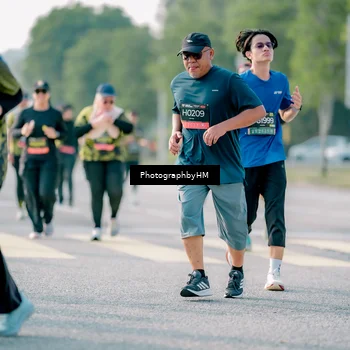 Runner Photo 6436562