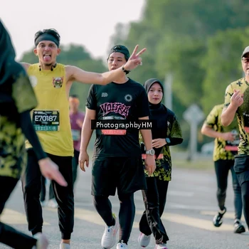 Runner Photo 6436570