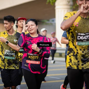 Runner Photo 6436575
