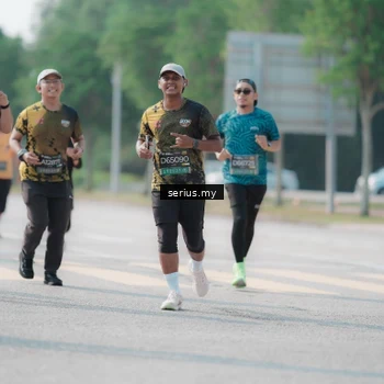 Runner Photo 6436577