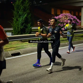 Runner Photo 6436586