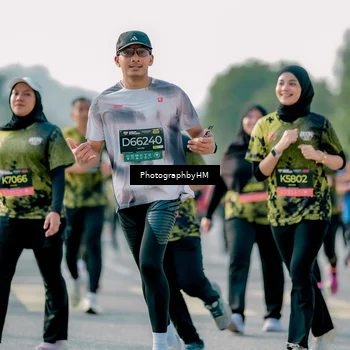 Runner Photo 6436597