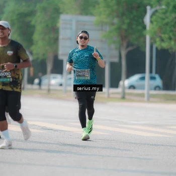 Runner Photo 6436608