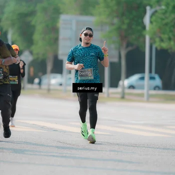 Runner Photo 6436629