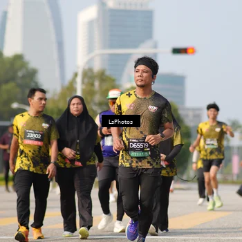 Runner Photo 6436662