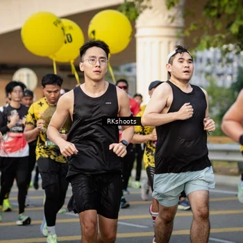 Runner Photo 6436671
