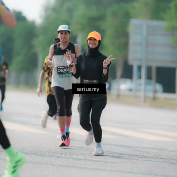 Runner Photo 6436683