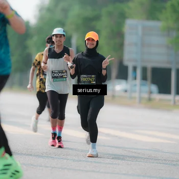 Runner Photo 6436684