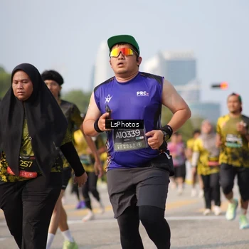 Runner Photo 6436685