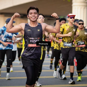 Runner Photo 6436692
