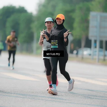 Runner Photo 6436709