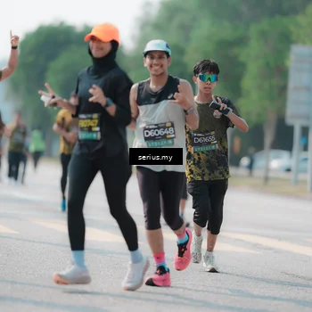 Runner Photo 6436717
