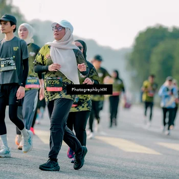 Runner Photo 6436729