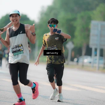Runner Photo 6436734