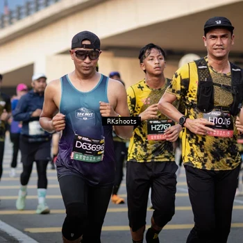 Runner Photo 6436736