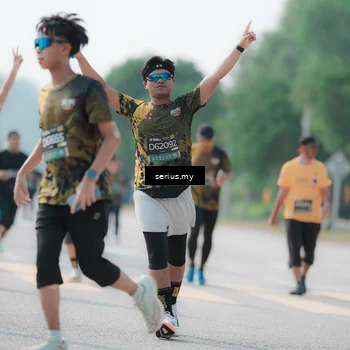 Runner Photo 6436747