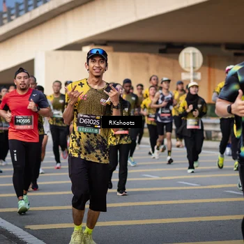 Runner Photo 6436755