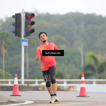 Runner Photo 6436762