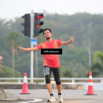 Runner Photo 6436766