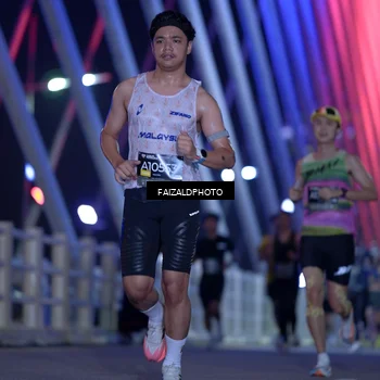 Runner Photo 6436783