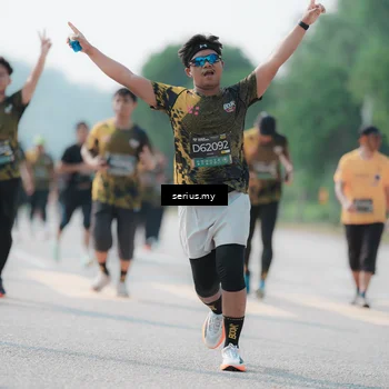 Runner Photo 6436786