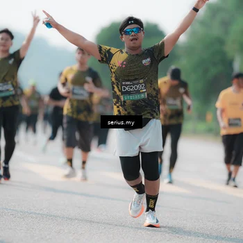 Runner Photo 6436792