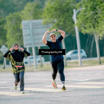 Runner Photo 6436801