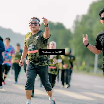 Runner Photo 6436823