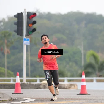 Runner Photo 6436826