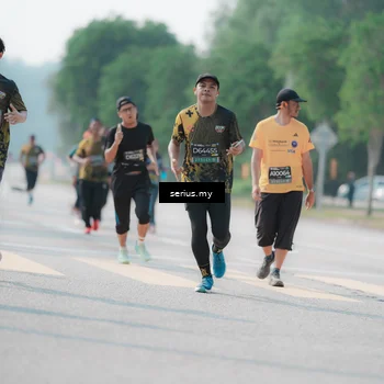 Runner Photo 6436830