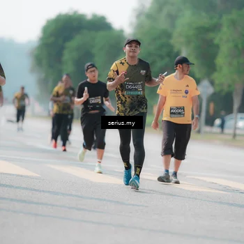 Runner Photo 6436839