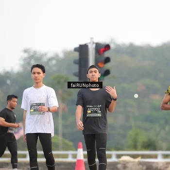 Runner Photo 6436846